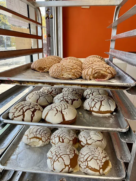 BryJus international Bakery Picture 10