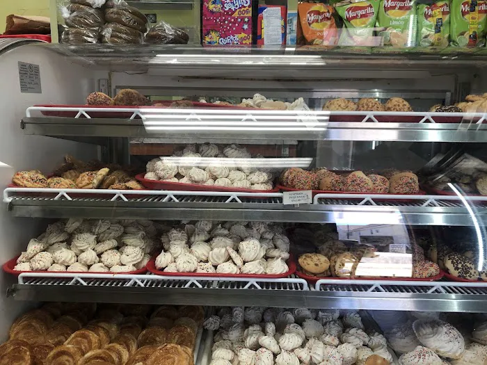 Sarita's Bakery Picture 7