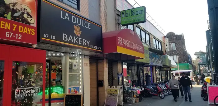 La Dulce Bakery Picture 2