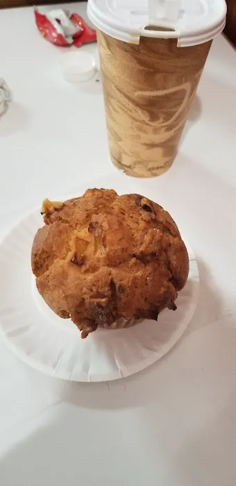 La Fe Bakery & Restaurant Picture 1