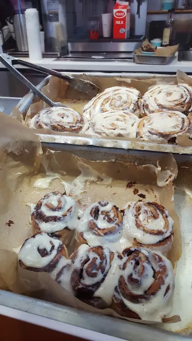 Cinnabon Picture 9