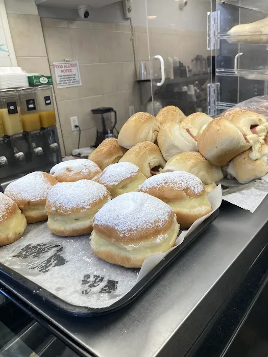 Padaminas Brazilian Bakery Picture 4