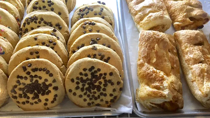 Aroma de Cafe Bakery Restaurant Picture 2