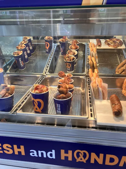 Auntie Anne's Picture 5