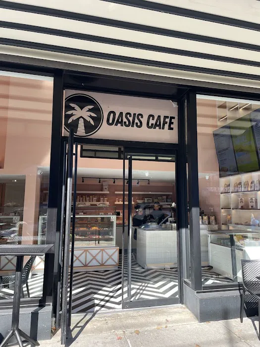 The Oasis Cafe Picture 2