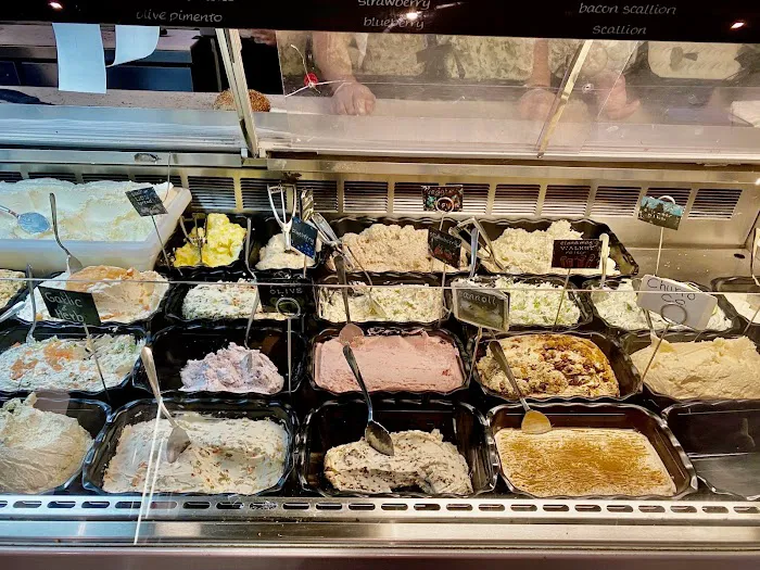 Brooklyn Bagel & Coffee Company Picture 3