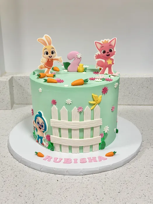 Isa's Cake (online only) Picture 6