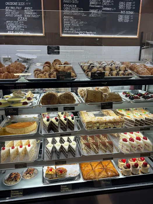 Sherlyn's Bakery Picture 9