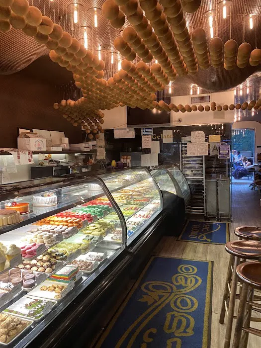 omonia cafe next door Picture 8