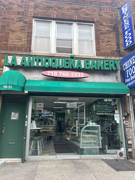 La Antioquena Bakery Picture 10
