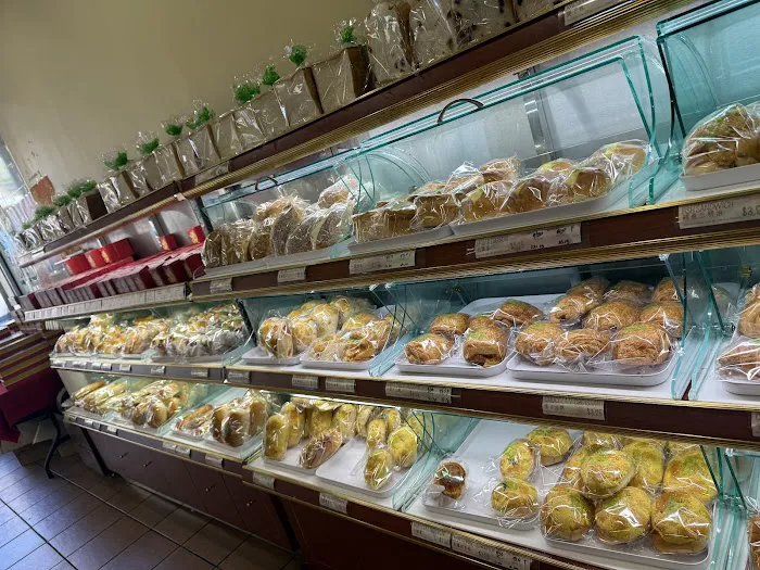 Fay Da Bakery Picture 4