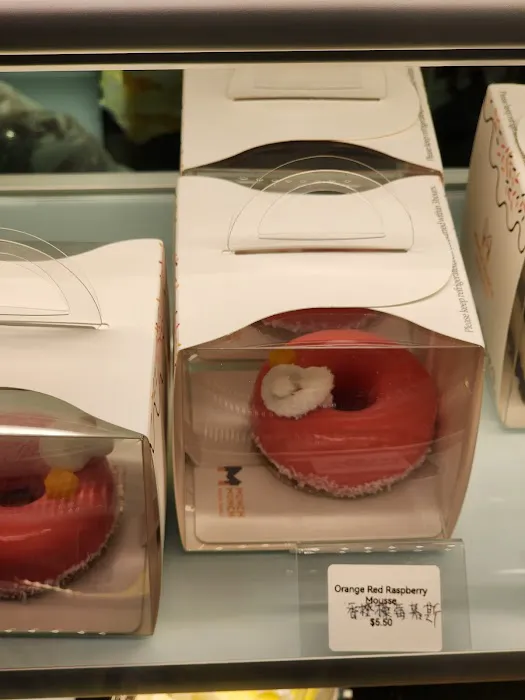 Rainbow Cakes & Donuts Picture 7