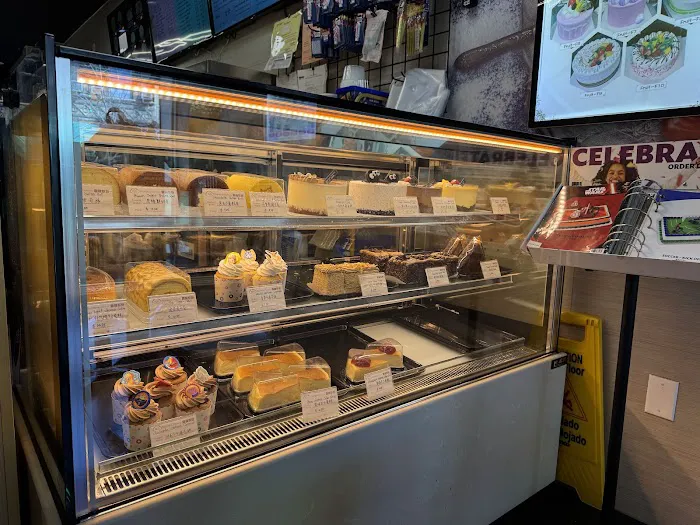 Woodside Rainbow Bakery Picture 10