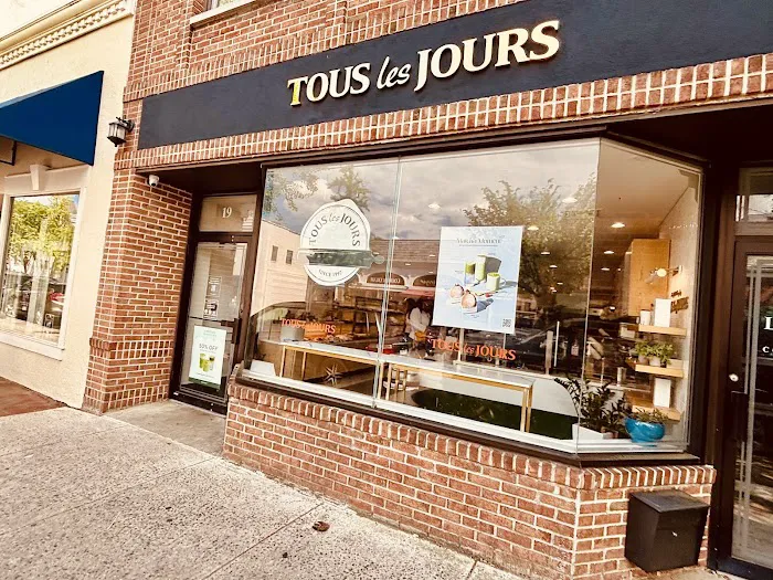 TOUS les JOURS Picture 2