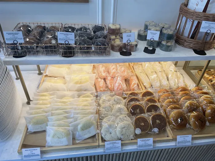 TOUS les JOURS Picture 7