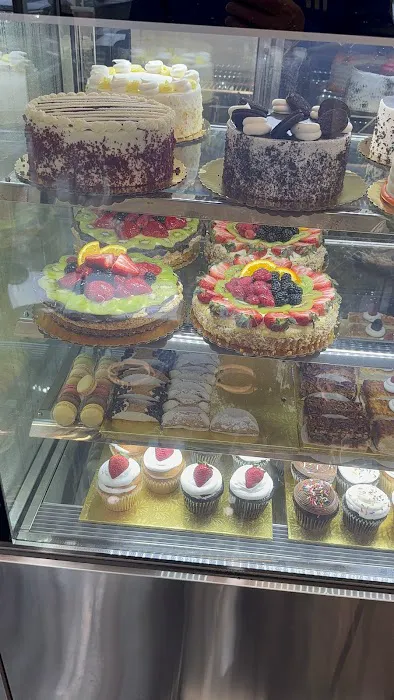 Topps Bakery at Bronxville Picture 9