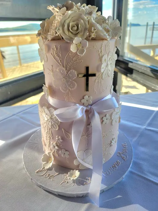 Wildly Cakes & Sweets LLC Picture 6