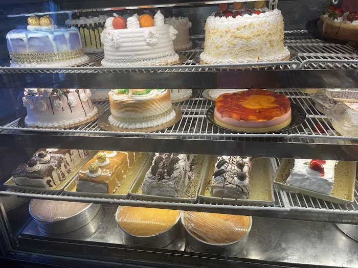 El Trigal Bakery Picture 3