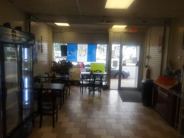 BAKERY&DELI TIKAL Picture 5