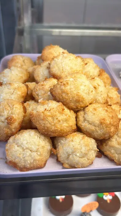 DULCE TREATS Picture 4