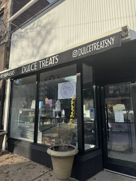 DULCE TREATS Picture 10