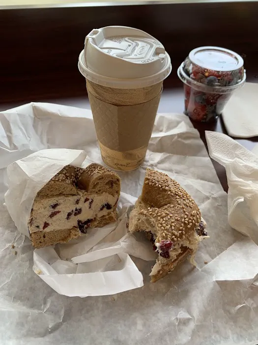 Bagel Deli Plus Picture 9