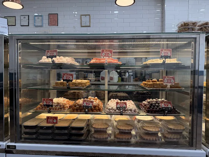 Premium Sweets & Restaurant (প্রিমিয়াম সুইটস এন্ড রেস্টুরেন্ট) Picture 5