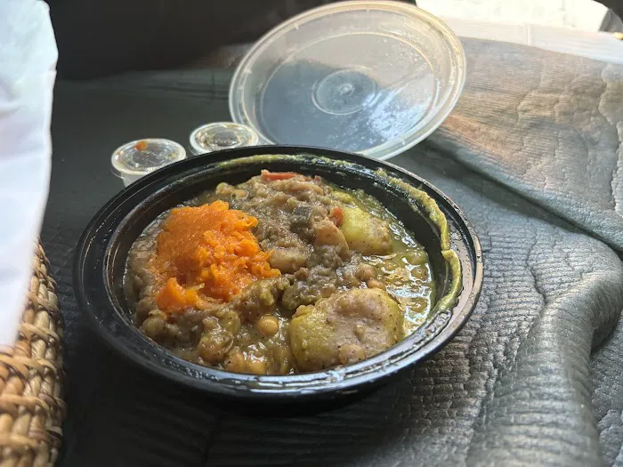 One Stop Roti Shop and Bakery Picture 1