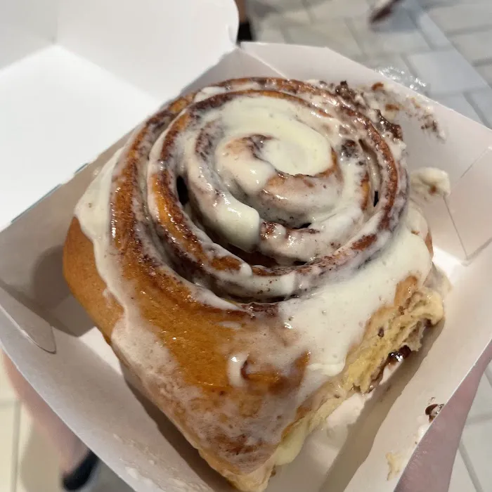 Cinnabon Picture 4