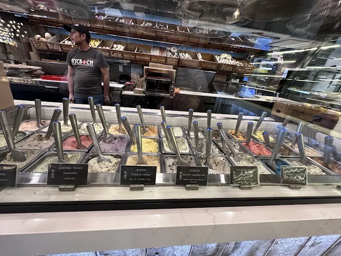 New York City Bagel & Coffee House Picture 7