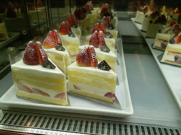 Paris Baguette Picture 2