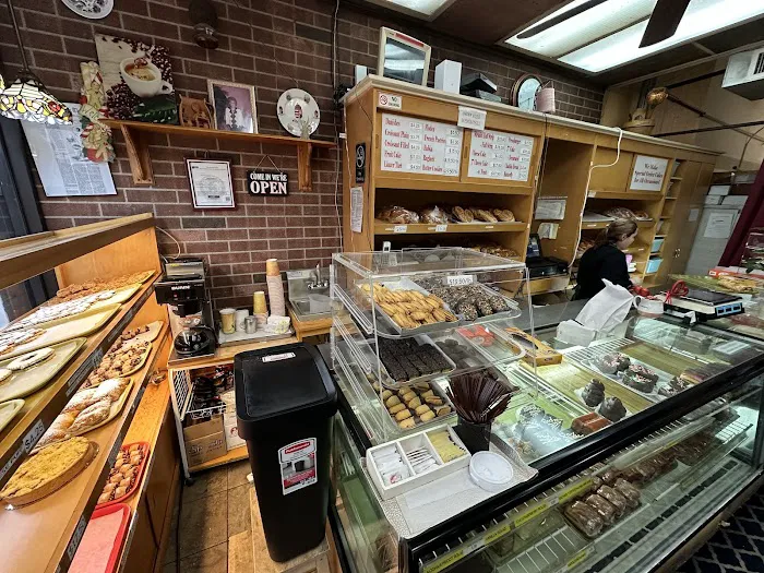 Andre's Hungarian Bakery Picture 3