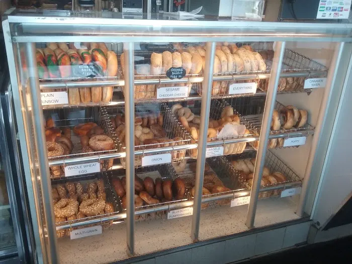 Sunshine Bagels & Doughnut Shop Picture 3