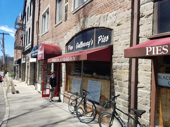 Galloway’s Bakery Picture 1