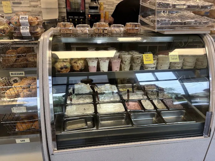 Brook Street Hot Bagels & Deli Picture 6