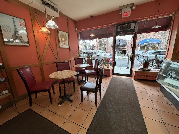 La Renaissance Patisserie Francaise Picture 9