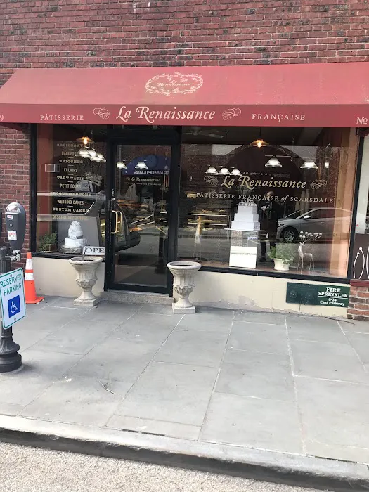 La Renaissance Patisserie Francaise Picture 4