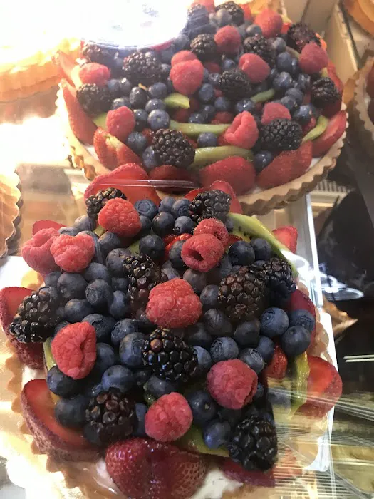 La Renaissance Patisserie Francaise Picture 1