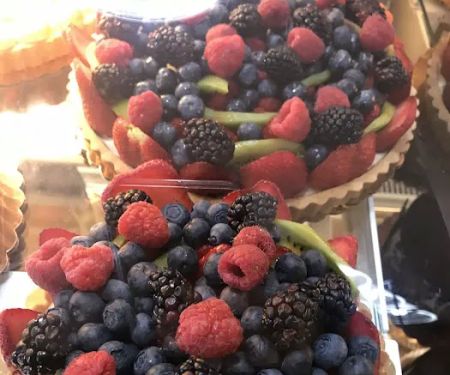 La Renaissance Patisserie Francaise