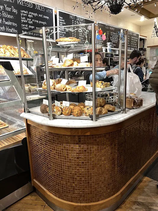 Martine's Fine Bake Shoppe Picture 5