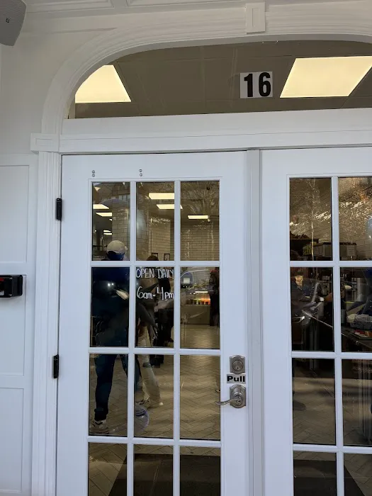 The Bagel Emporium of Scarsdale Picture 1