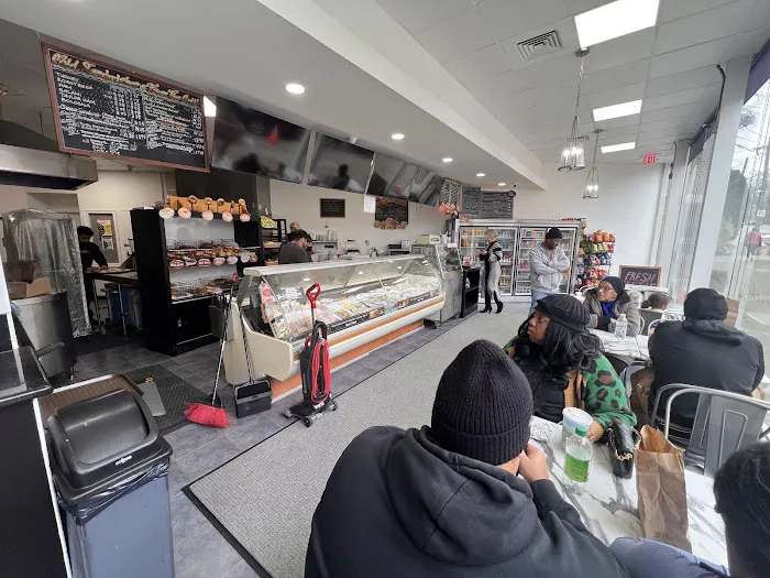 Traditional Bagel Cafe Picture 8