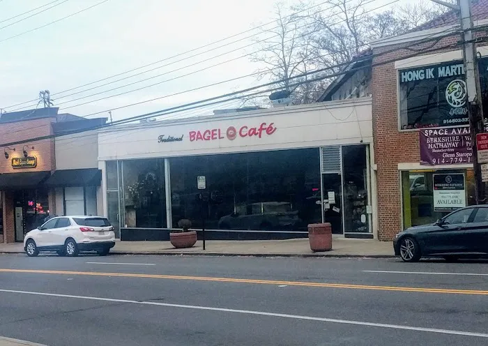 Traditional Bagel Cafe Picture 7