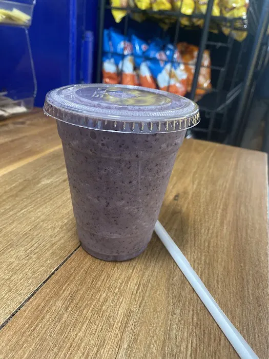 Queens Bagels & Delicatessen Picture 1