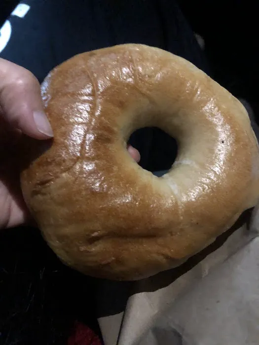 Queens Bagels & Delicatessen Picture 5