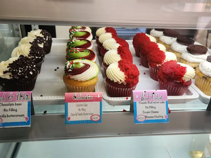 Leidylicious Cakes Picture 10