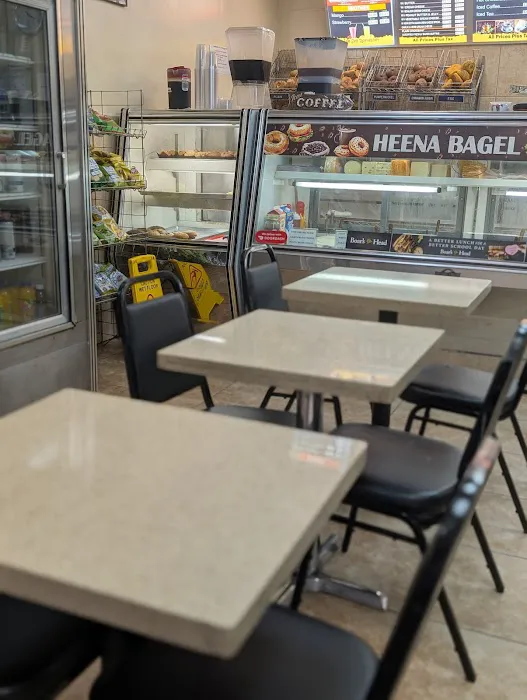 Heena Bagel Picture 4