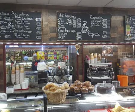 Parceros Bakery & Restaurant