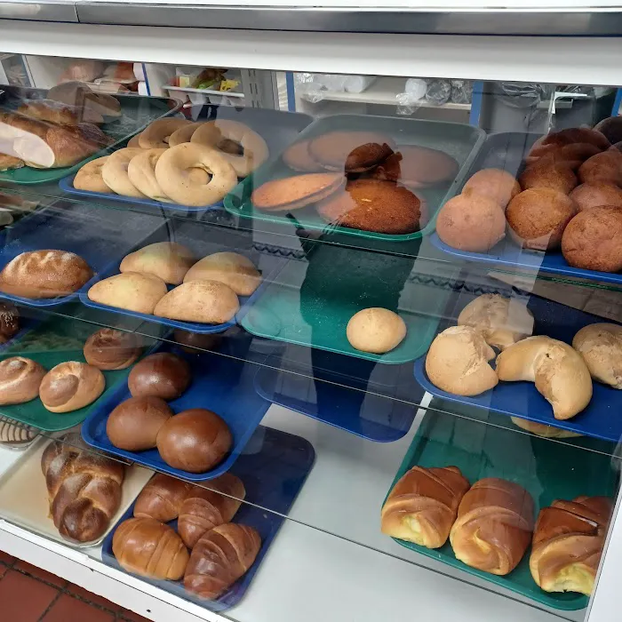 J & M Bakery Picture 4