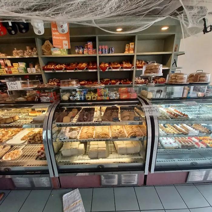 J & M Bakery Picture 10